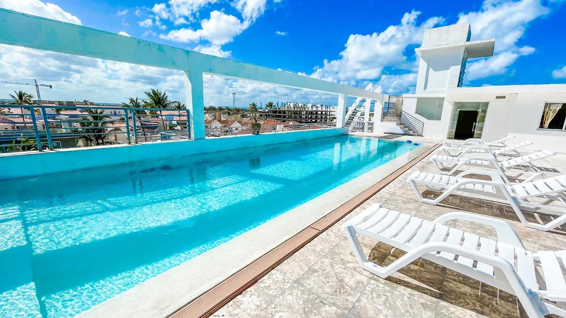 Studios Suites Rooftop Pool Ducassi Hotel Bavaro Beach Clubb& Spa Punta Cana