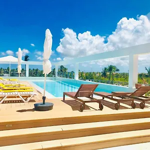 Ducassi Rooftop Pool & Beach Club ***** Punta Cana